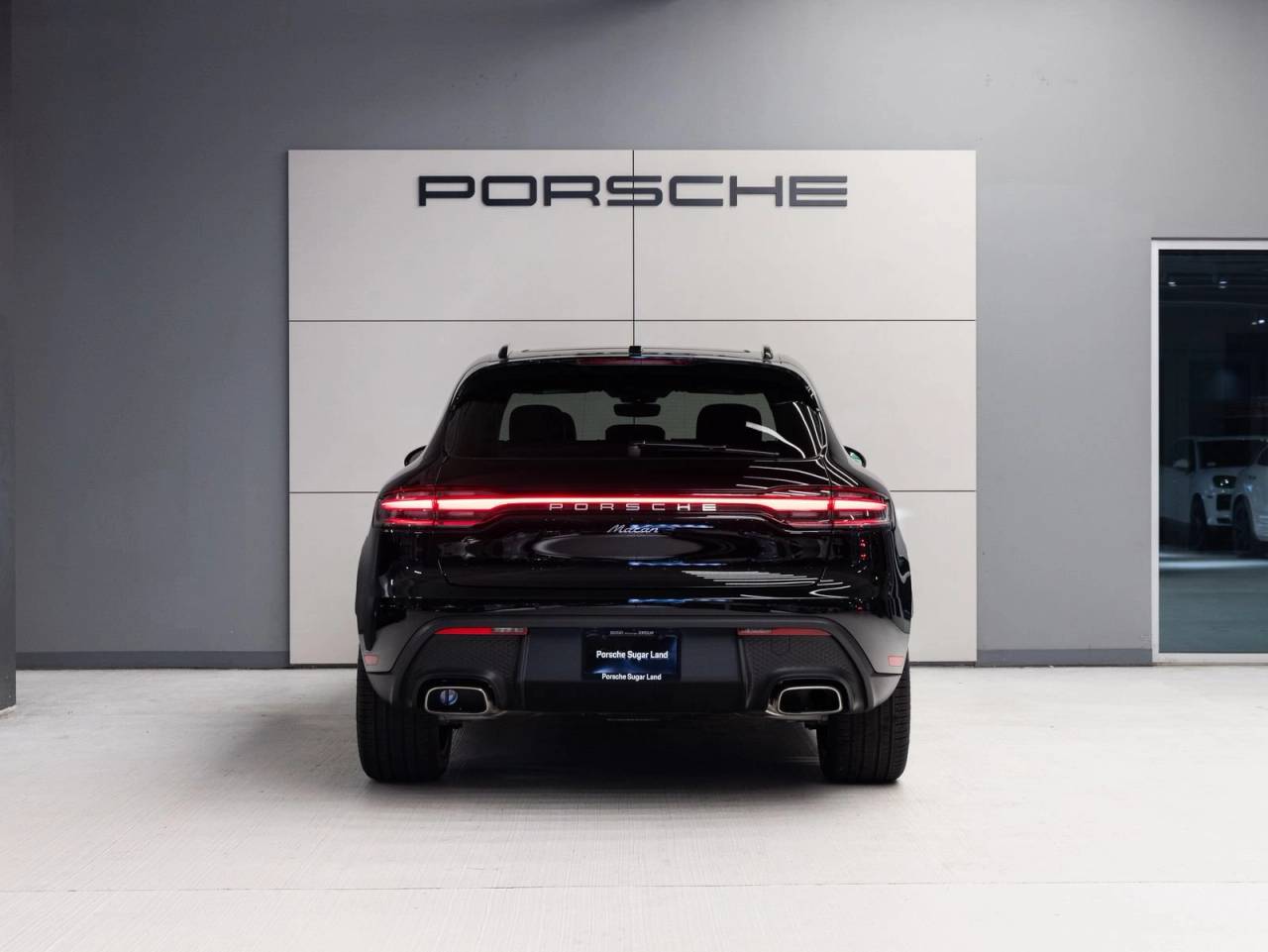 2026 Porsche Macan Macan