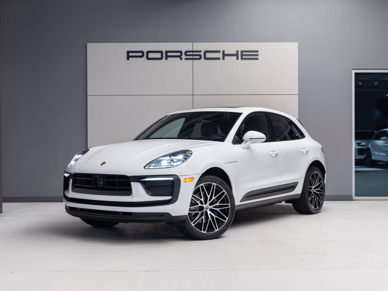 2026 Porsche Macan Macan