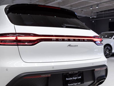 2026 Porsche Macan Macan