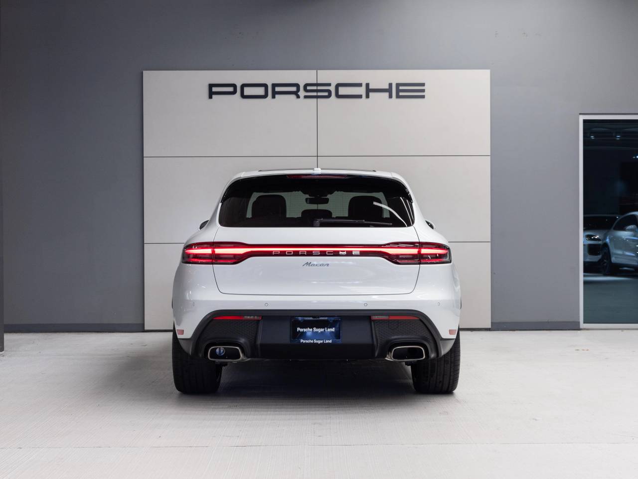 2026 Porsche Macan Macan
