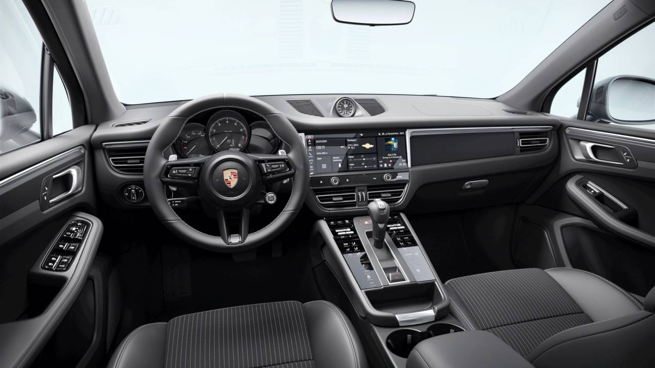 2023 Porsche Macan T
