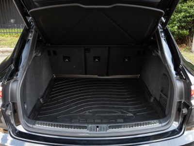 2023 Porsche Macan Macan T