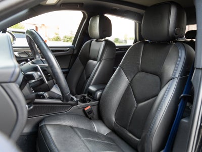 2023 Porsche Macan Macan T