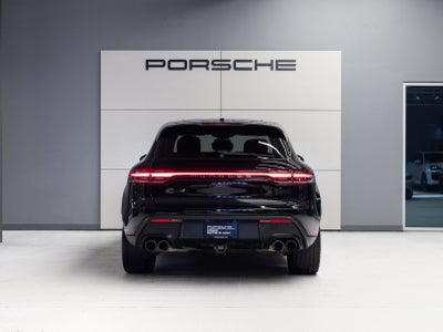 2023 Porsche Macan Macan T