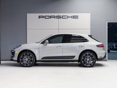 2023 Porsche Macan Macan