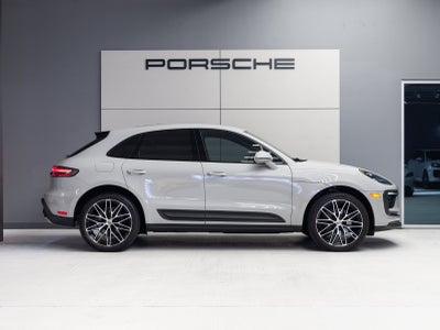 2023 Porsche Macan Macan