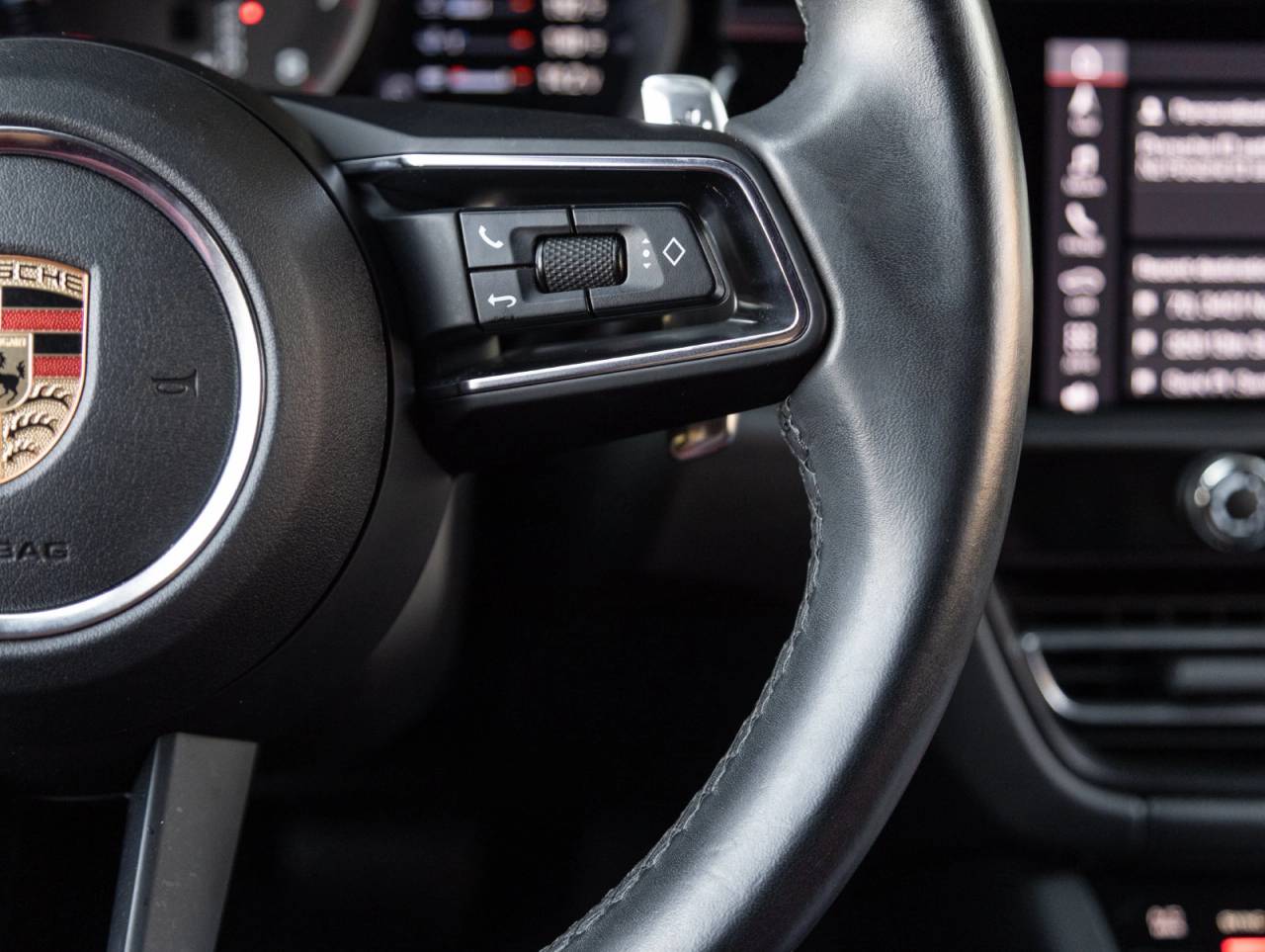 2023 Porsche Macan Macan