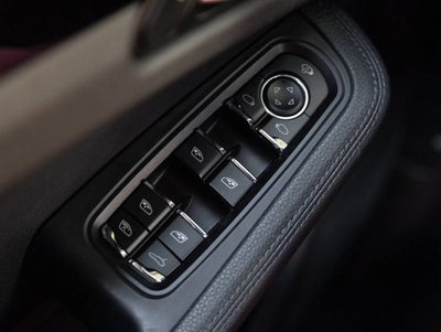 2023 Porsche Macan Macan