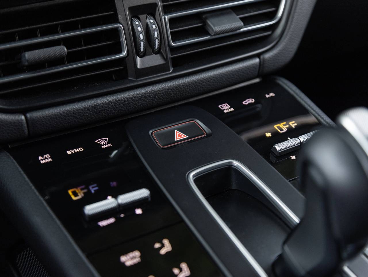 2023 Porsche Macan Macan