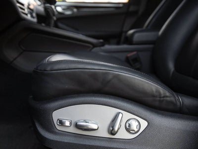 2023 Porsche Macan Macan
