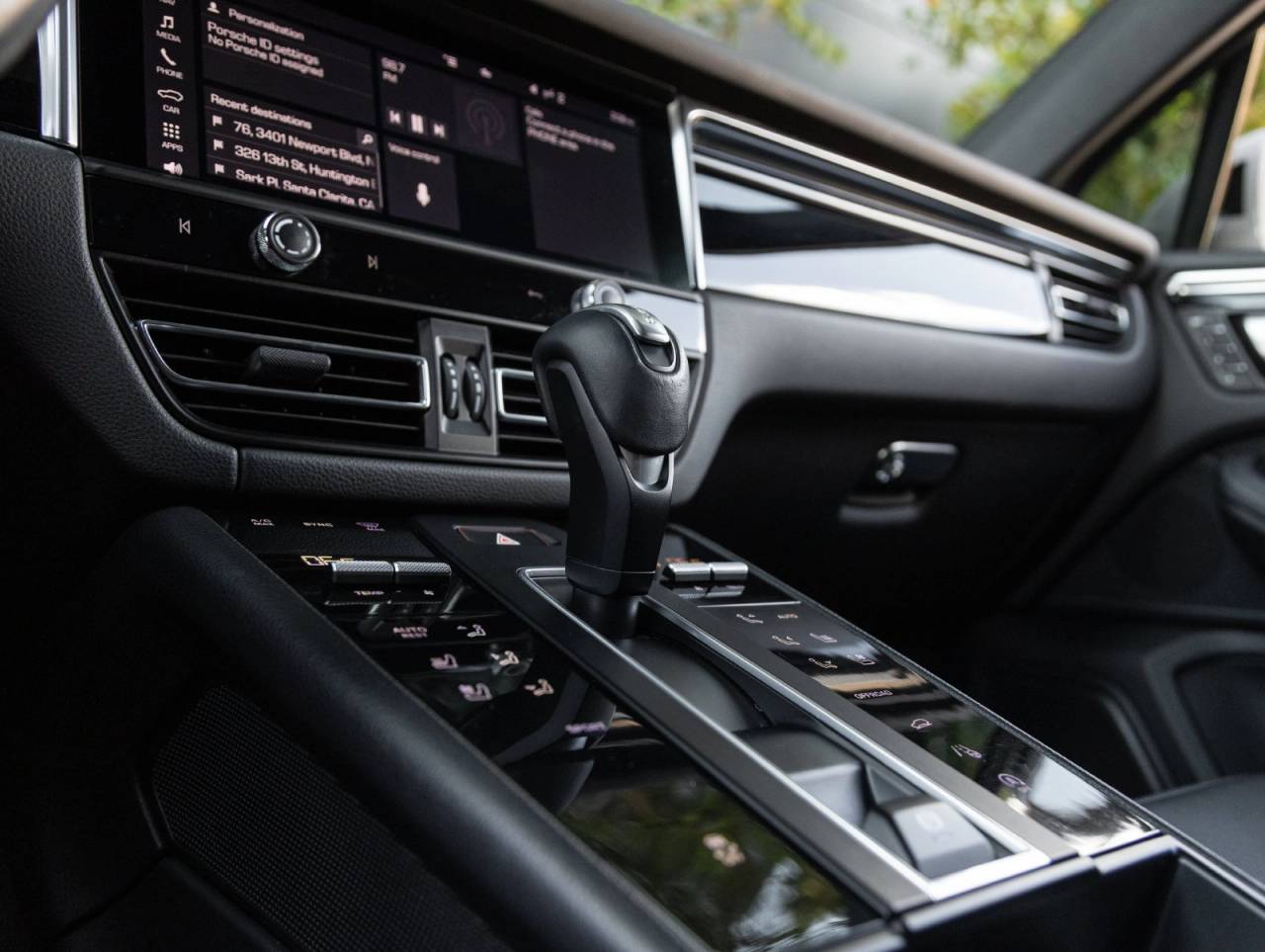 2023 Porsche Macan Macan