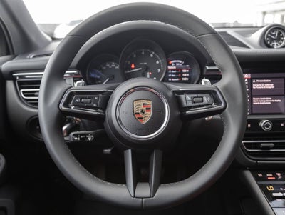 2025 Porsche Macan Macan