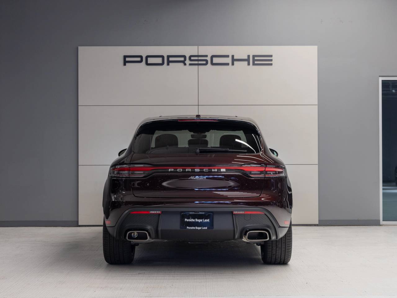 2025 Porsche Macan Macan