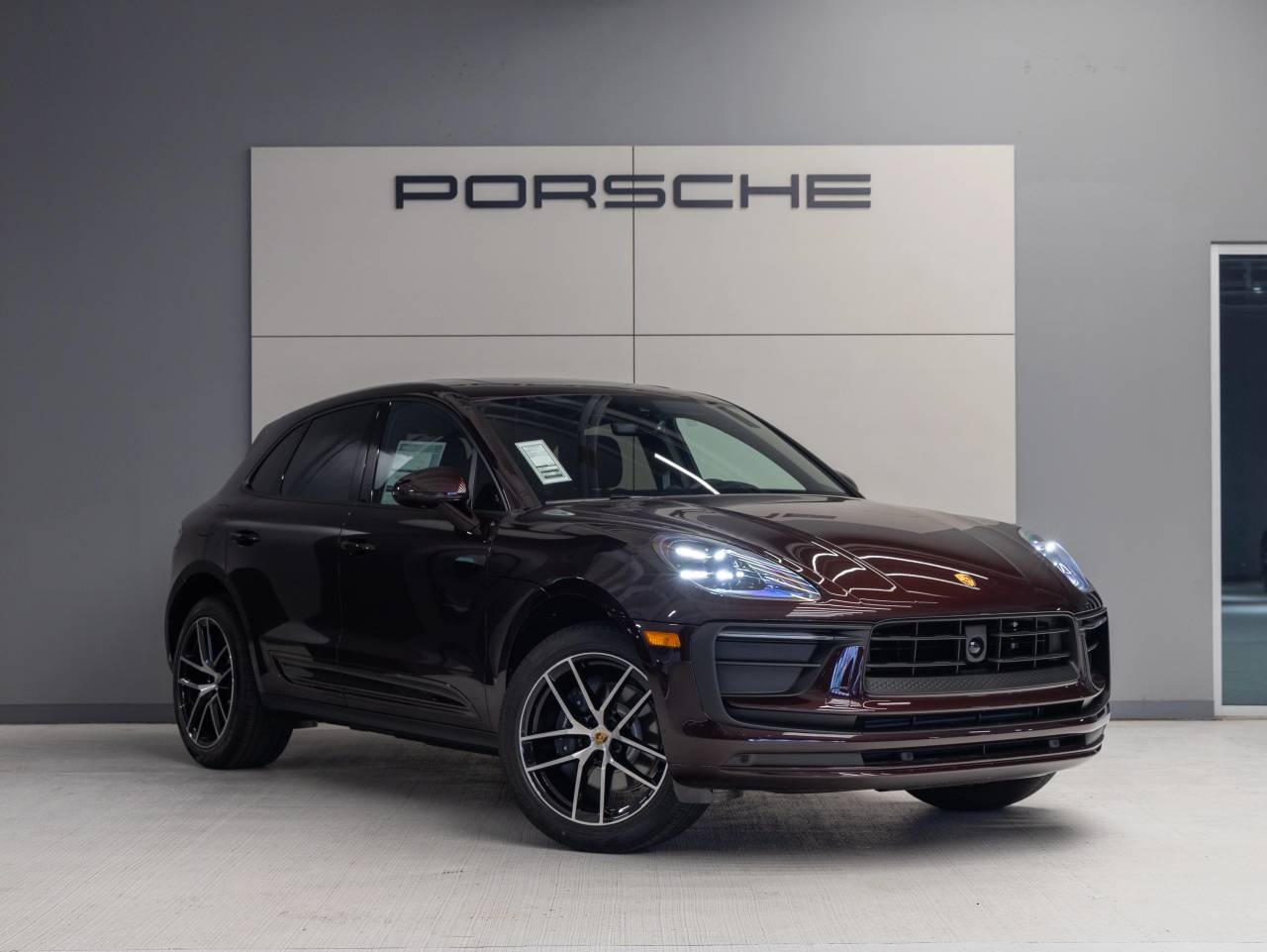 2025 Porsche Macan Macan
