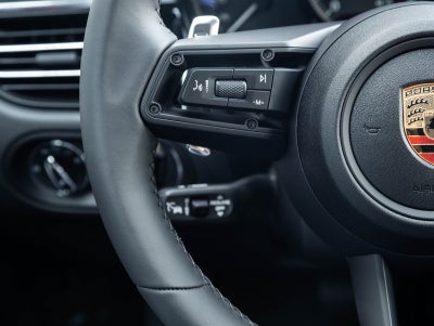 2025 Porsche Macan Macan