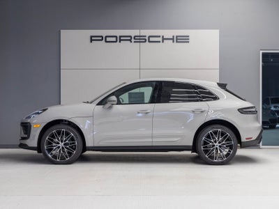2025 Porsche Macan Macan