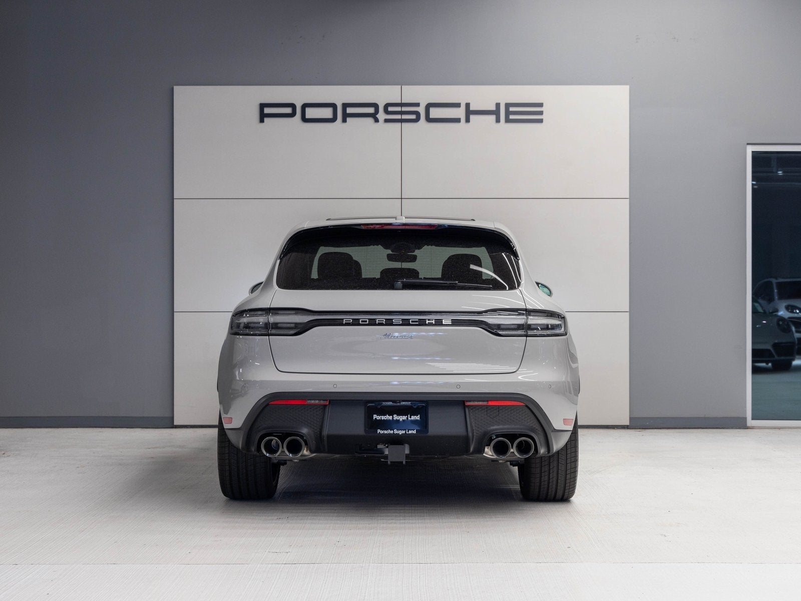 2025 Porsche Macan Macan