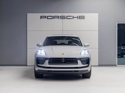 2025 Porsche Macan Macan