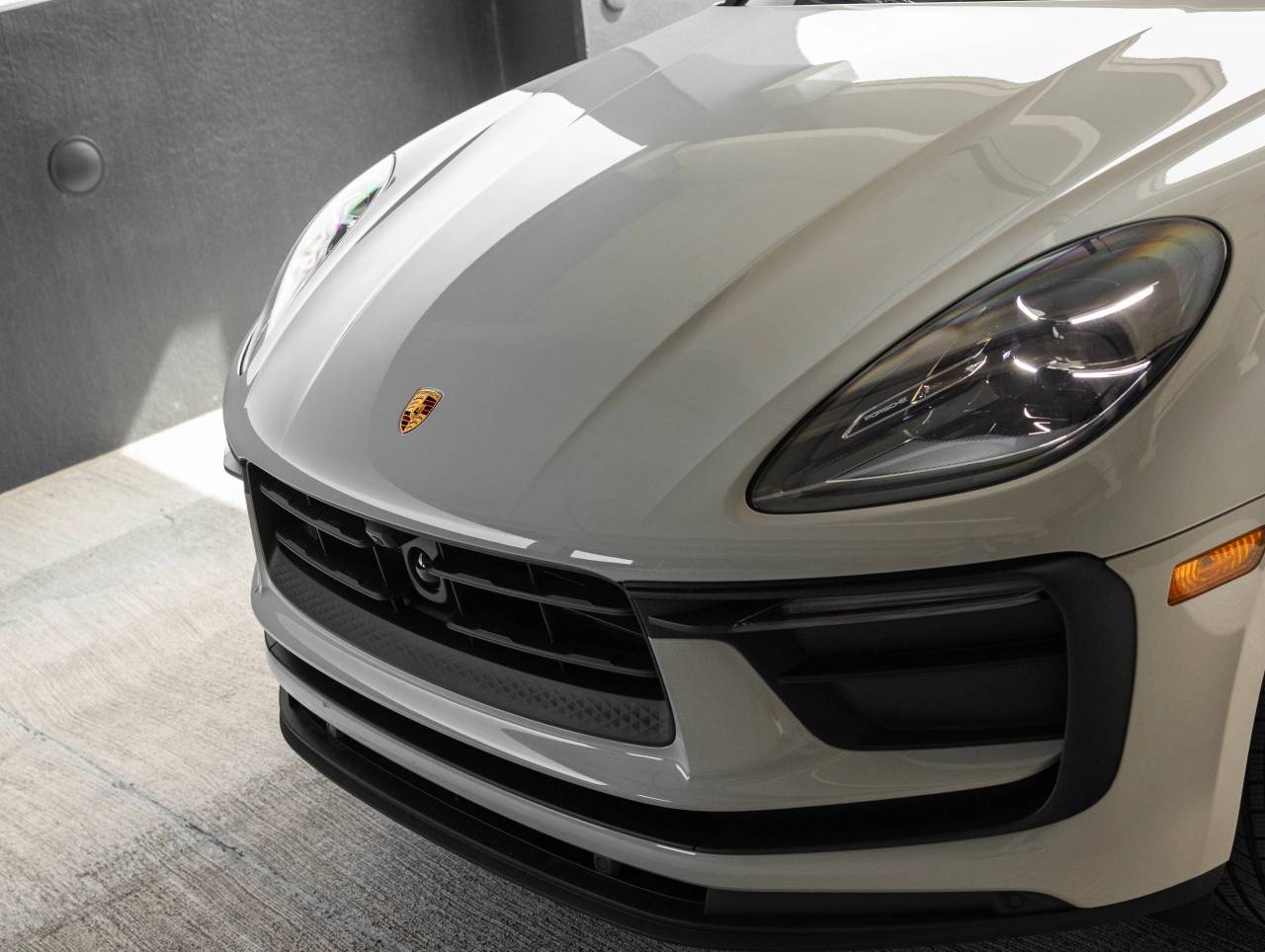 2025 Porsche Macan Macan