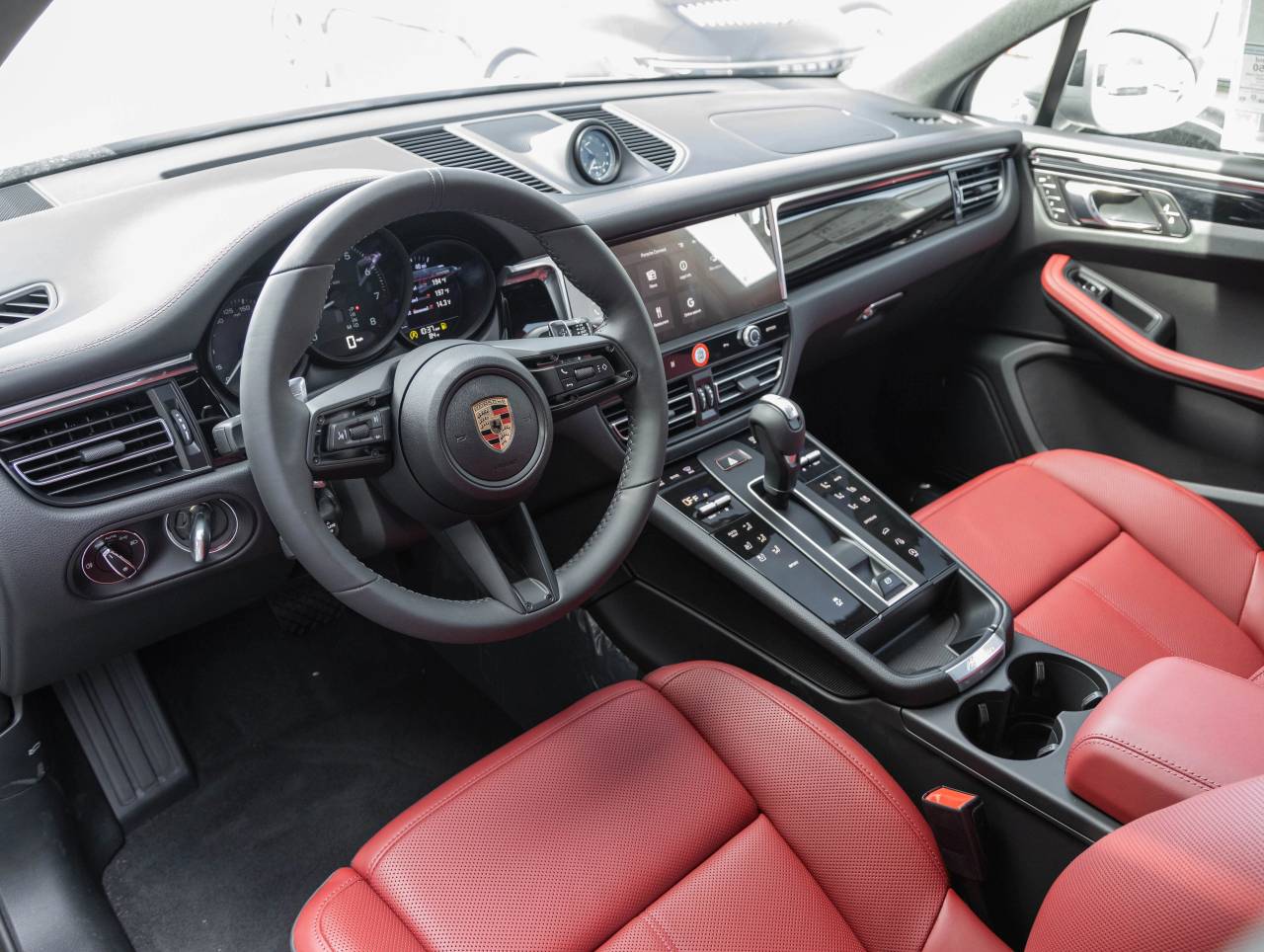 2025 Porsche Macan Macan