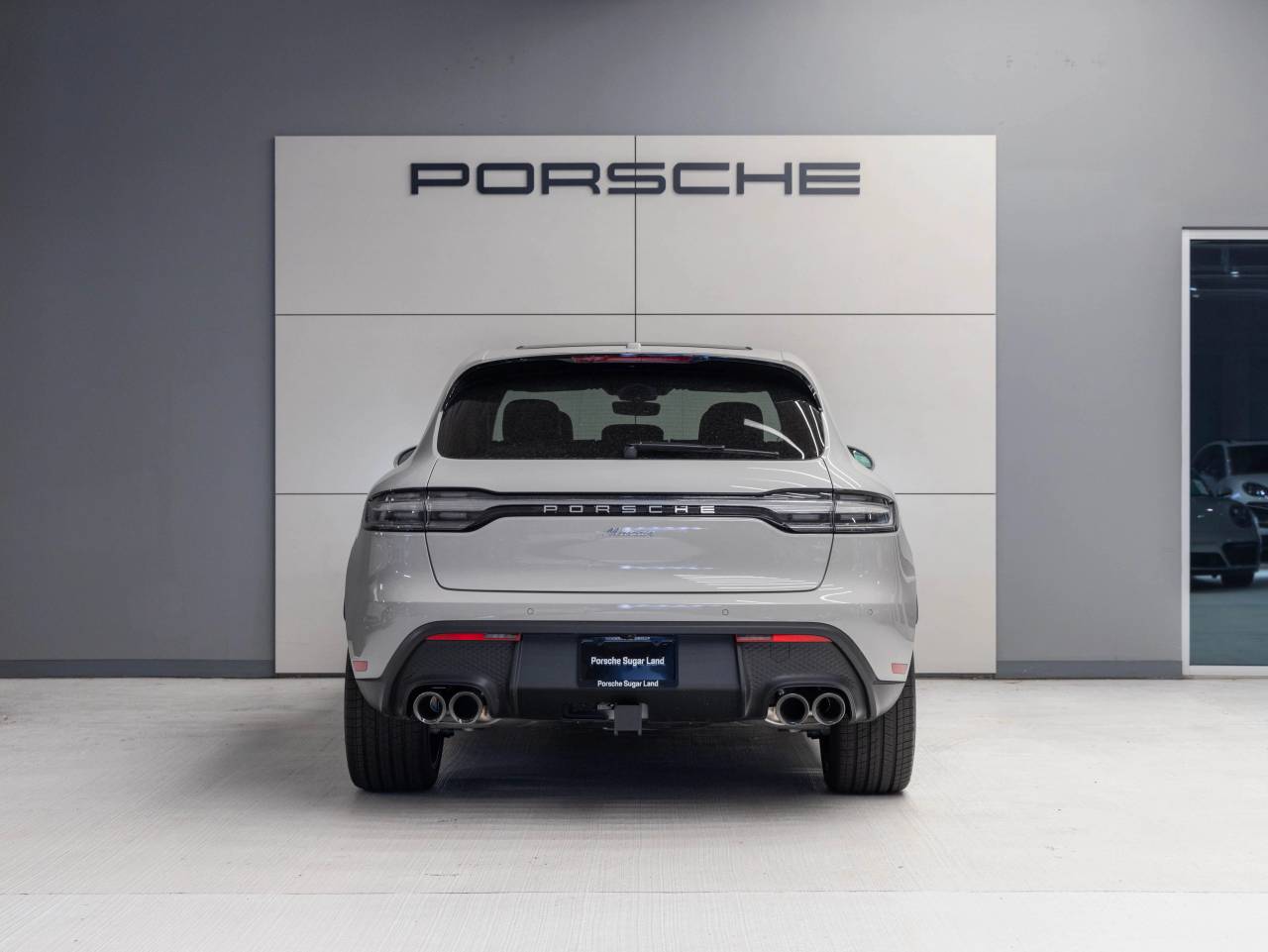 2025 Porsche Macan Macan