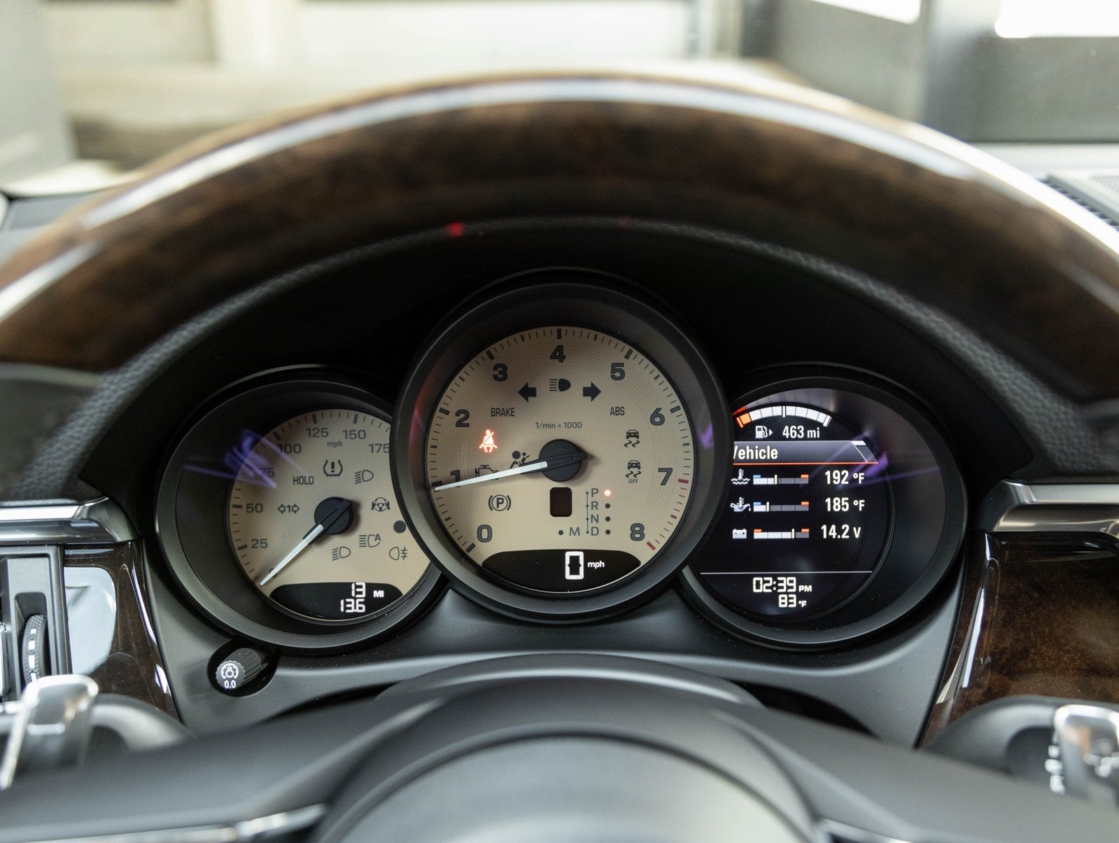 2025 Porsche Macan Macan