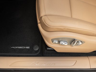 2025 Porsche Macan Macan