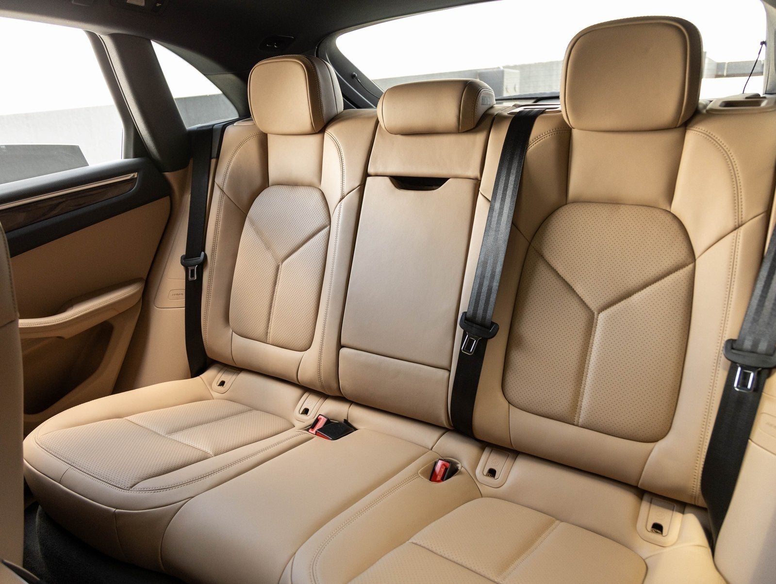 2025 Porsche Macan Macan