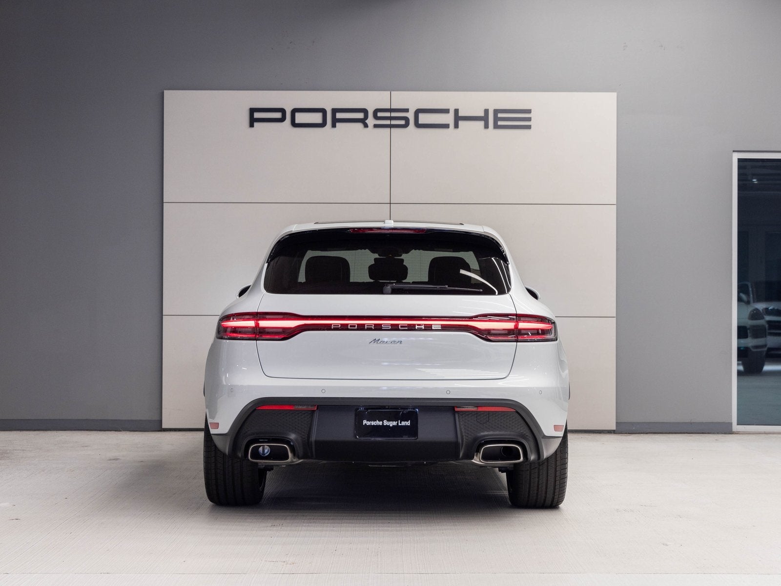 2026 Porsche Macan Macan