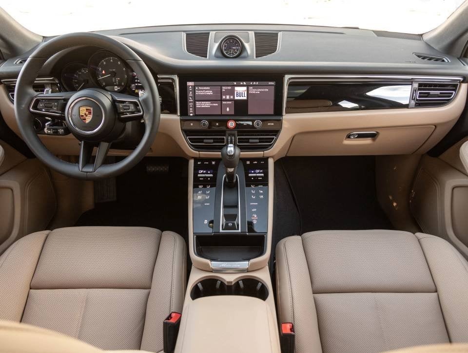 2026 Porsche Macan Macan