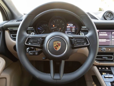 2026 Porsche Macan Macan