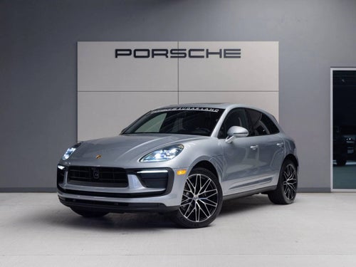 2026 Porsche Macan Macan