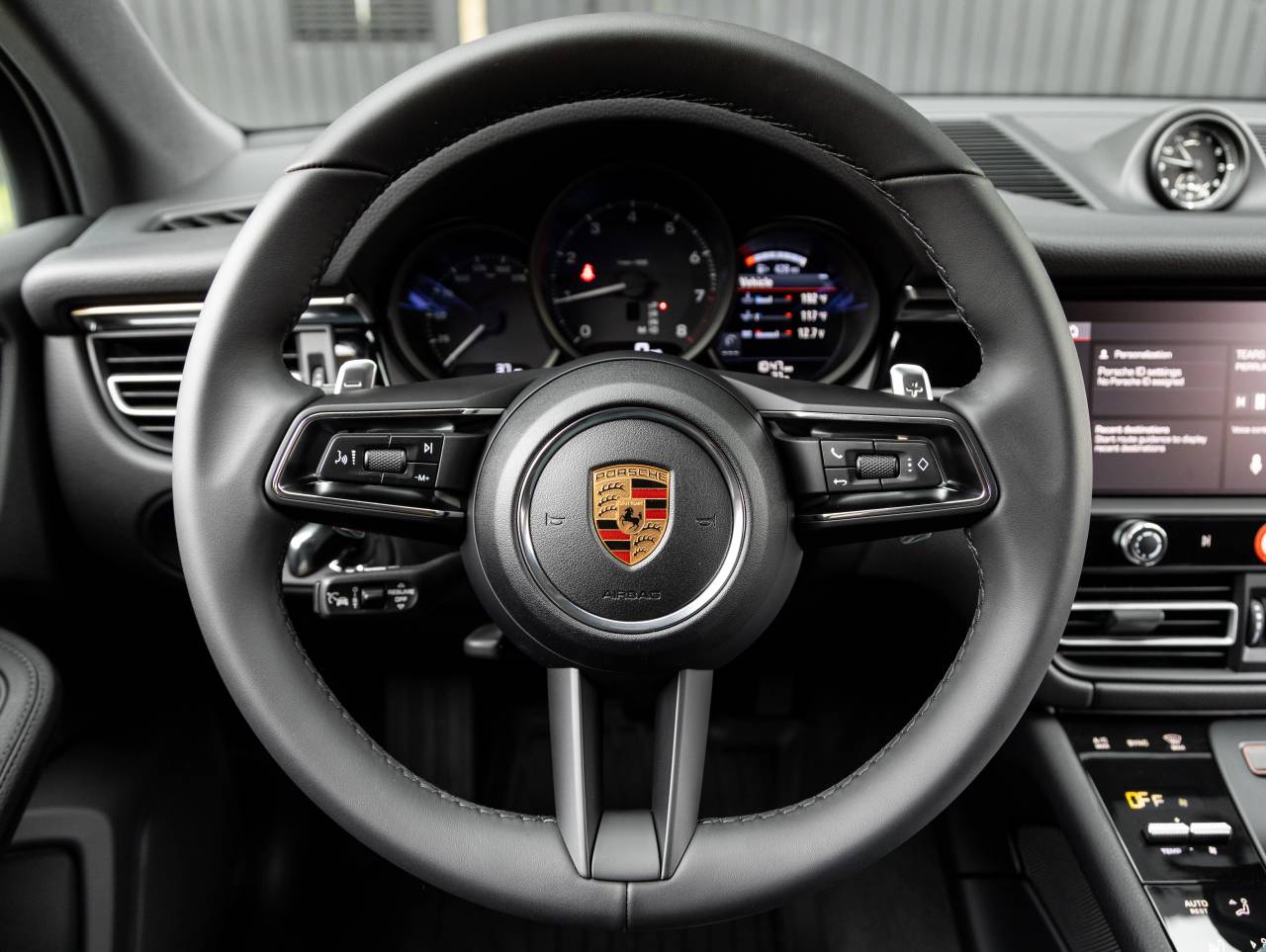 2026 Porsche Macan AWD