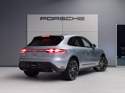 2026 Porsche Macan Macan