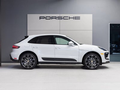 2026 Porsche Macan AWD