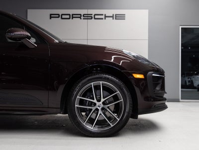 2026 Porsche Macan Macan
