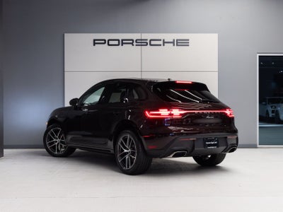 2026 Porsche Macan Macan