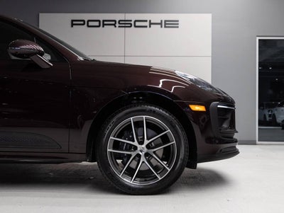 2026 Porsche Macan Macan
