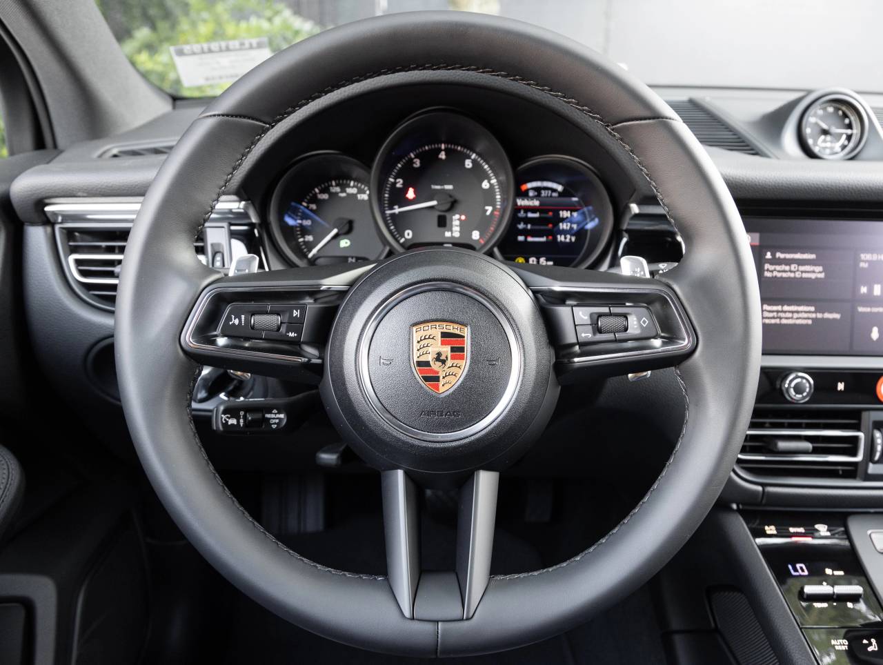 2026 Porsche Macan Macan