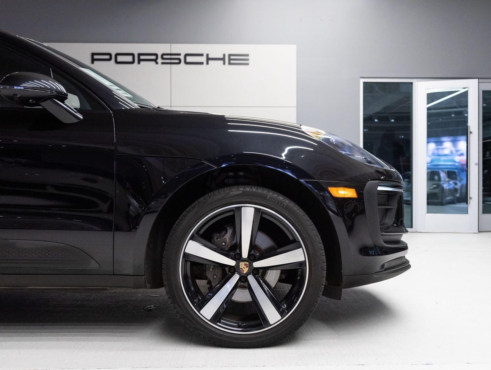 2023 Porsche Macan Macan