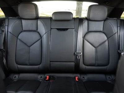 2023 Porsche Macan Macan