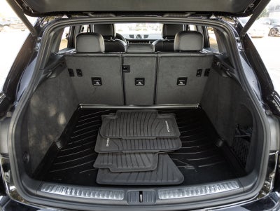 2023 Porsche Macan Macan