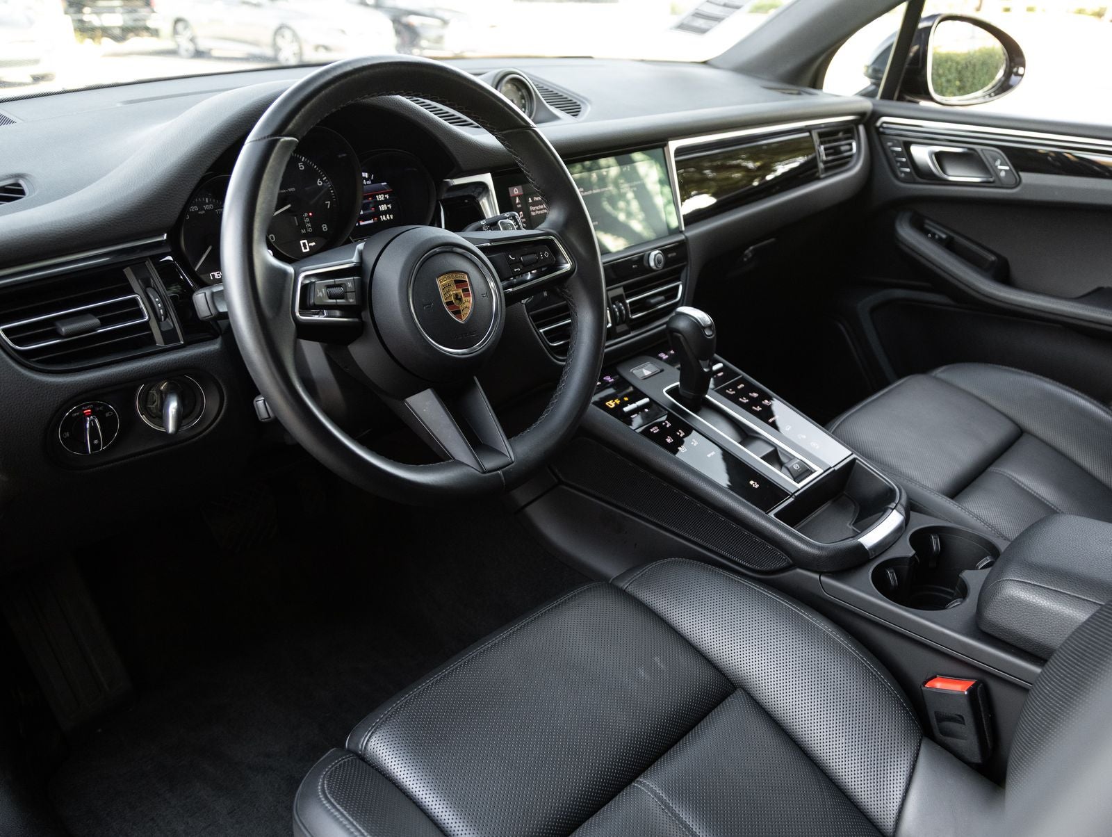 2023 Porsche Macan Macan