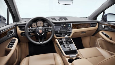 2023 Porsche Macan AWD