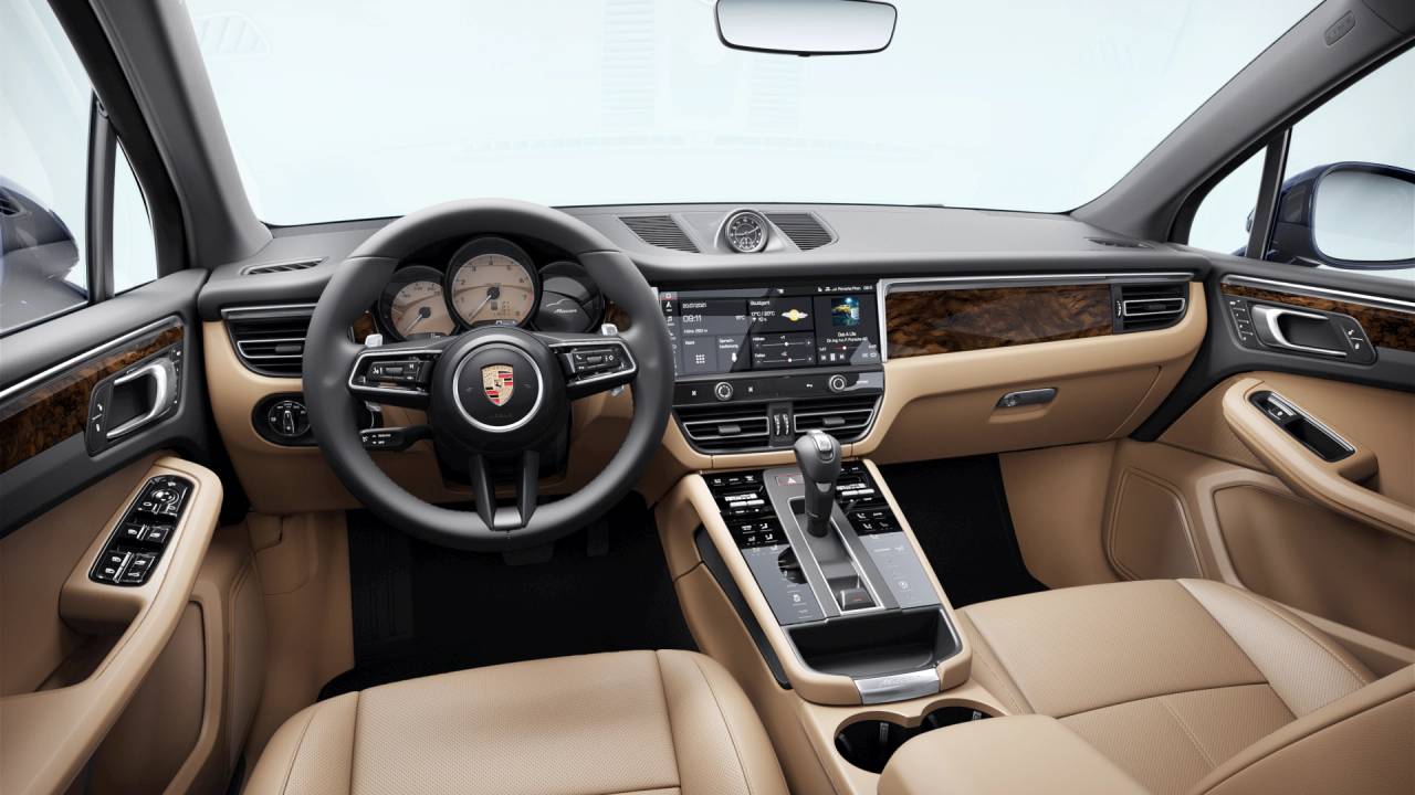2023 Porsche Macan AWD