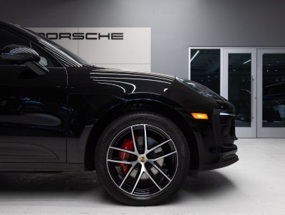 2023 Porsche Macan Macan (MY23)