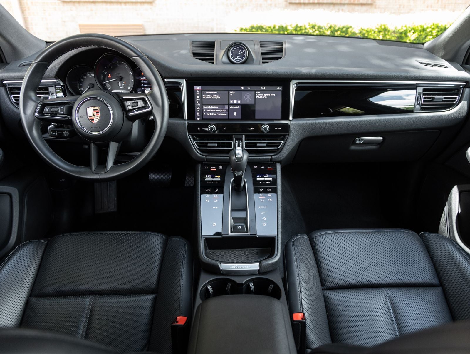 2023 Porsche Macan Macan (MY23)