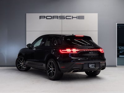 2023 Porsche Macan Macan (MY23)