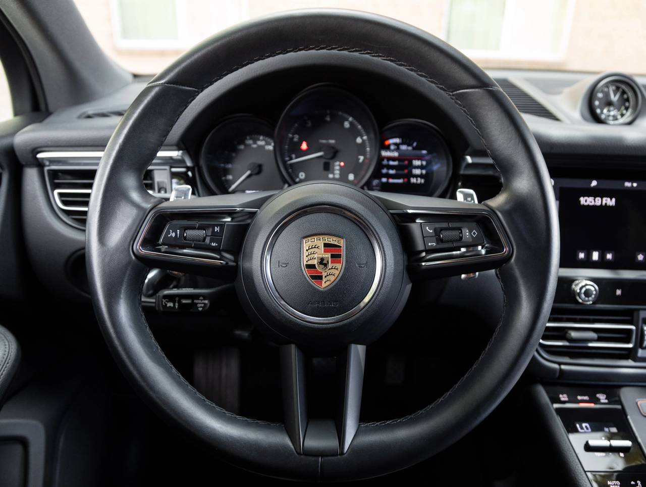 2023 Porsche Macan Macan (MY23)