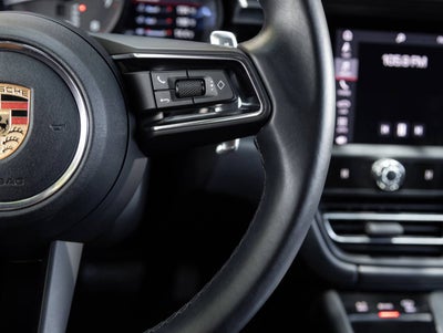 2023 Porsche Macan Macan (MY23)